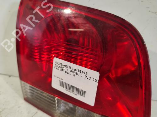 Left tailgate light VW TOUAREG (7LA, 7L6, 7L7) 2.5 R5 TDI | BP22324332C79 