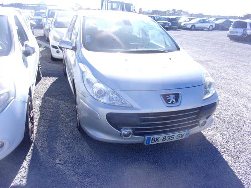 Left mirror PEUGEOT 307 (3A/C) 1.6 HDi 110 | BP22323751C26 