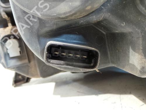 Right headlight RENAULT CLIO III (BR0/1, CR0/1) 1.5 dCi (BR17, CR17) | BP29618413C29