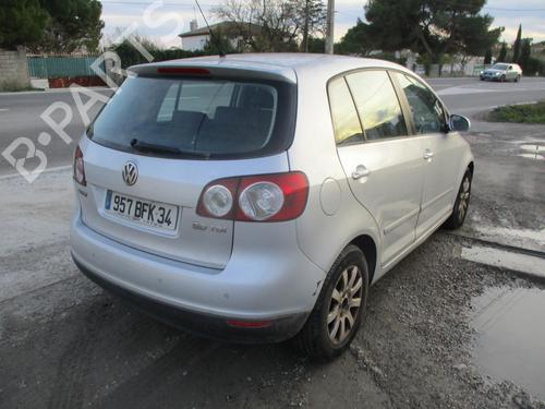 Right taillight VW GOLF PLUS V (5M1, 521) 2.0 TDI 16V | BP22326149C35 
