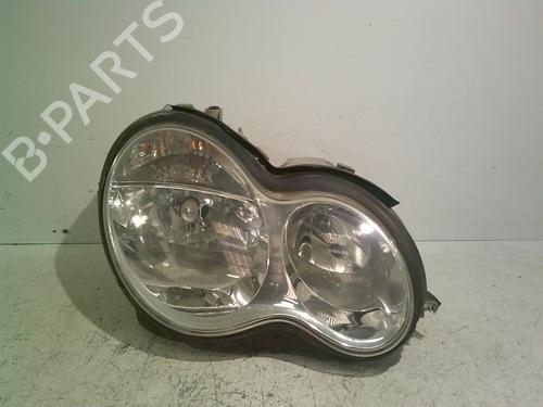 Used Right headlight MERCEDES-BENZ C-CLASS (W203) C 200 CDI (203.007) (122 hp) 30755035