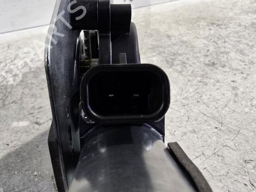 Used Front right window mechanism Front right window mechanism PIAGGIO PORTER Platform/Chassis 1.3 (83 hp) 33217494 33217494