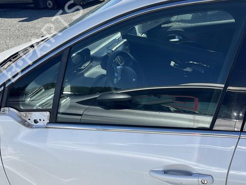 Used Left front door PEUGEOT 208 I (CA_, CC_) 1.6 HDi (92 hp) 27585606