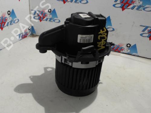 Varmeblæser RENAULT CLIO IV (BH_) 0.9 TCe 90 (BHNF, BHMA, BHMH, BHJK, BHJR) (90 hp) 22329112