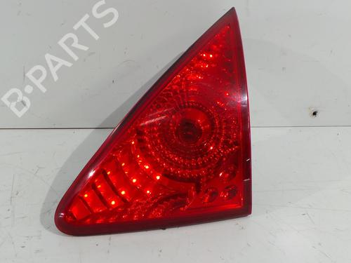 Used Right tailgate light Right tailgate light PEUGEOT 3008 I MPV (0U_) 2.0 HDi (163 hp) 22326403 22326403