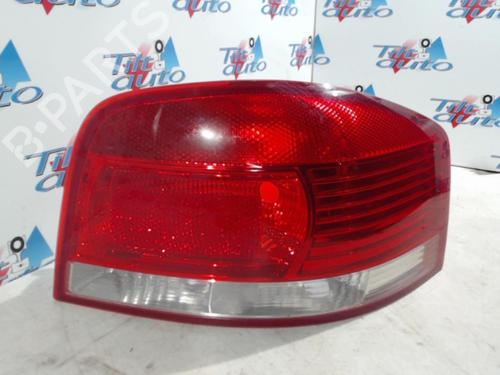 Right taillight AUDI A3 (8P1) 1.9 TDI | BP22324134C35 