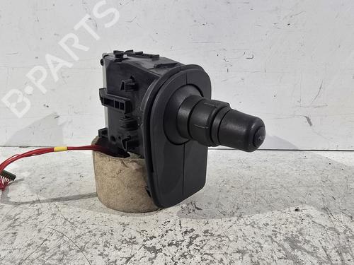 Used Switch Switch RENAULT CLIO III (BR0/1, CR0/1) 1.5 dCi (BR0H, CR0H, CR1S, BR1S) (106 hp) 33995390 33995390