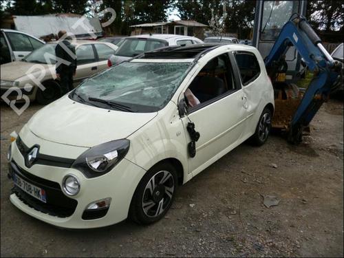 Left front indicator RENAULT TWINGO II (CN0_) 1.2 16V (CN04, CN0B) | BP23847104C32