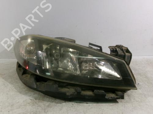 Used Right headlight RENAULT LAGUNA II (BG0/1_) 1.6 16V (BG1G, BG1H) (112 hp) 29481692