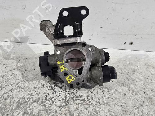 Used Throttle body Throttle body RENAULT CLIO II (BB_, CB_) 1.2 (BB0A, BB0F, BB10, BB1K, BB28, BB2D, BB2H, CB0A,... (58 hp) 32451486 32451486