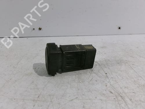 Used Warning switch Warning switch DACIA DUSTER (HS_) 1.5 dCi (HSMC) (107 hp) 23847085 23847085