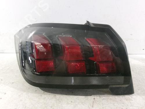 Used Left taillight PEUGEOT 208 II (UB_, UP_, UW_, UJ_) 1.5 BlueHDI 100 (102 hp) 28827486