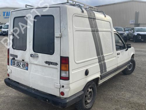Used Parts RENAULT RAPID Box Body/MPV (F40_, G40_) 1.4 (F40D) 4421858