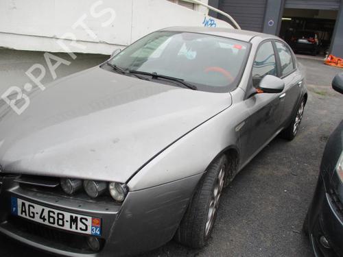 Gebruikte ALFA ROMEO 159 (939_) 2.4 JTDM (939AXD12, 939AXD1B) (200 hp) 3567854 Onderdelen