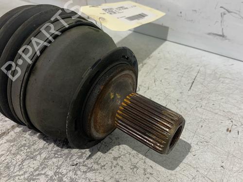 right-front-driveshaft-mercedes-benz-a-class-w176-2012-2013-2014-2015-2016-2017-2018-40032565 main image
