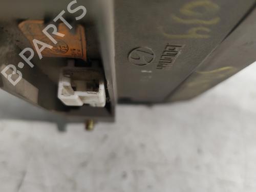 Third brake light HYUNDAI SANTA FÉ I (SM) 2.0 CRDi 4x4 | BP22327622L11 
