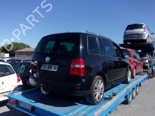 Front bumper VW TOURAN (1T1, 1T2) 2.0 TDI 16V | BP22539562C7