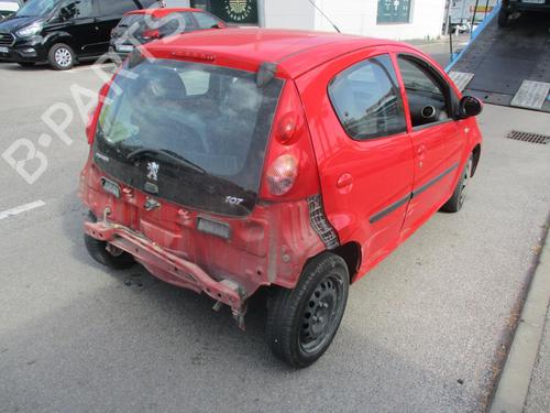 Third brake light PEUGEOT 107 (PM_, PN_) 1.0 | BP22326233L11 