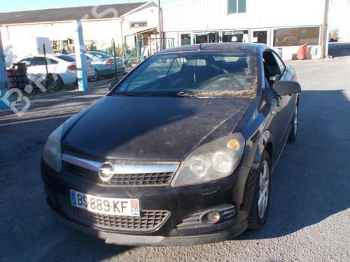 Left taillight OPEL ASTRA H TwinTop (A04) 1.9 CDTi (L67) | BP26156686C34 