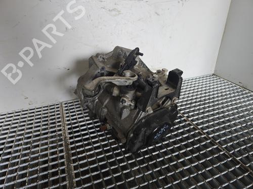 Used Gearbox Gearbox VW POLO V (6R1, 6C1) 1.2 (70 hp) 33000827 33000827