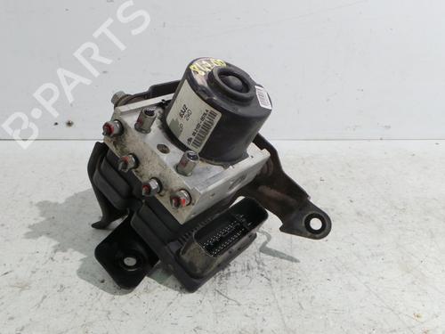 Used ABS pump SUZUKI SWIFT III (MZ, EZ) 1.3 (RS413, ZC11S) (92 hp) 30411944