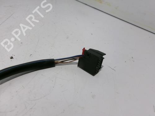 Right mirror VW GOLF PLUS V (5M1, 521) 2.0 TDI 16V | BP22327936C27 