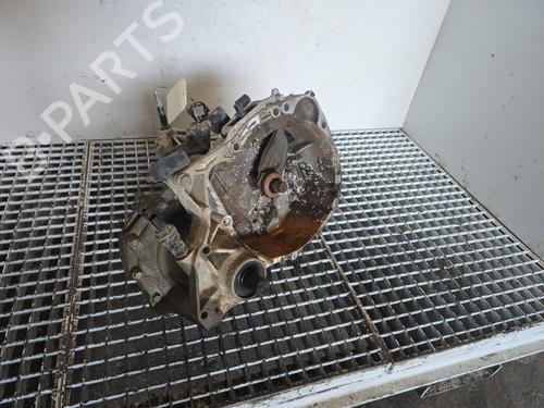 Used Gearbox Gearbox RENAULT CLIO II (BB_, CB_) 1.2 (BB0A, BB0F, BB10, BB1K, BB28, BB2D, BB2H, CB0A,... (58 hp) 32494609 32494609