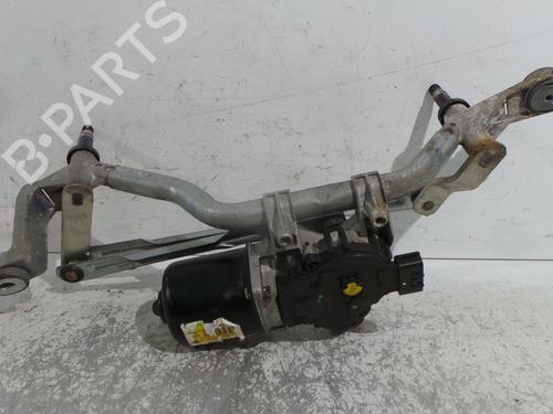 front-wiper-motor-renault-clio-iv-bh_-2012-2013-2014-2015-2016-2017-2018-2019-2020-2021-39724209 main image