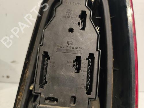 Left taillight VW GOLF III Variant (1H5) 1.8 | BP22326017C34 