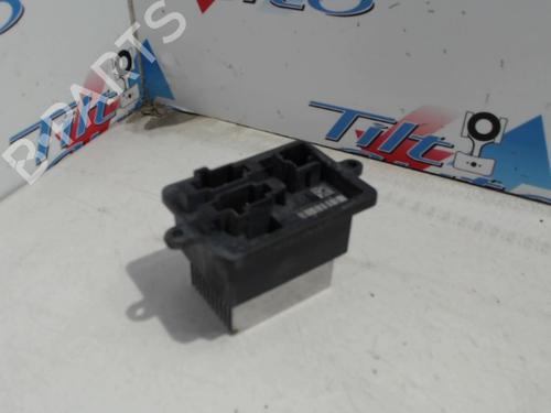 Used Heater resistor Heater resistor RENAULT CAPTUR I (J5_, H5_) 1.3 TCe 130 (J5NJ, J5NE) (131 hp) 22539253 22539253