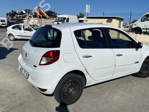 Commutateur RENAULT CLIO III (BR0/1, CR0/1) 1.2 16V (BR02, BR0J, BR11, CR02, CR0J, CR11) | BP30793856I30 