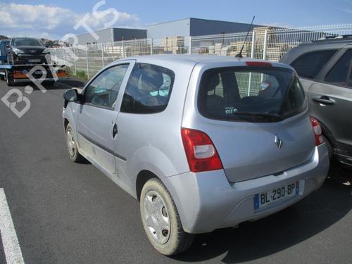 Left front fog light RENAULT TWINGO II (CN0_) 1.5 dCi 75 | BP22323998C30 