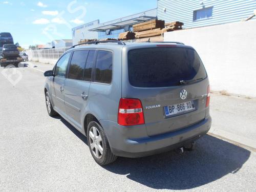 Right headlight VW TOURAN (1T1, 1T2) 2.0 TDI | BP22539819C29 