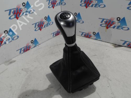 Used Shift knob Shift knob MERCEDES-BENZ A-CLASS (W176) A 180 (176.042) (122 hp) 22324034 22324034