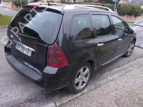 Right mirror PEUGEOT 307 Break (3E) 2.0 HDI 110 | BP22540032C27 