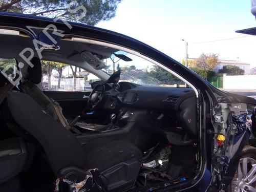 Front right lock PEUGEOT 308 SW II (LC_, LJ_, LR_, LX_, L4_) 1.2 THP 130 | BP22538638C97 