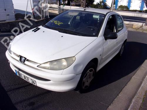Tåkelys/Varsellys PEUGEOT 206 Hatchback (2A/C) 2.0 HDI 90 | BP22326230C37 