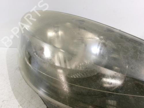 Used Right headlight Right headlight PEUGEOT 1007 (KM_) 1.4 HDi (68 hp) 26947781 26947781