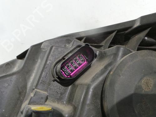 right-headlight-ford-fiesta-vi-cb1-ccn-2008-39724206 main image
