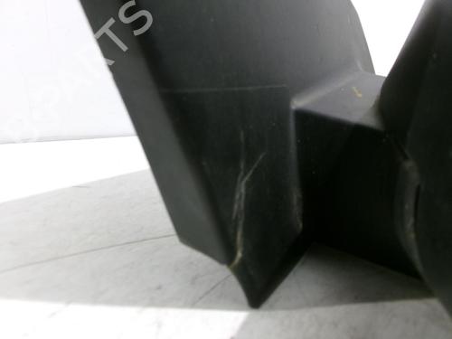 Used Right mirror Right mirror 22540136 22540136