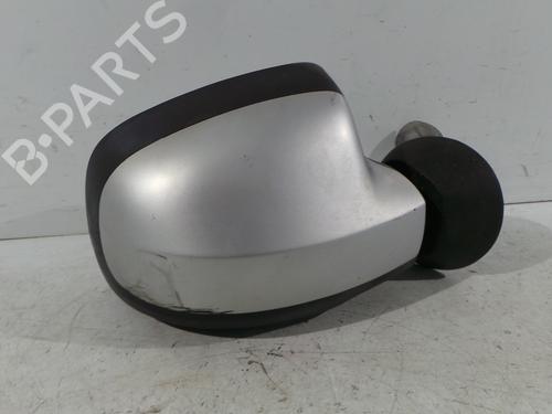Retrovisor direito DACIA SANDERO 1.5 dCi (88 hp) 30323153