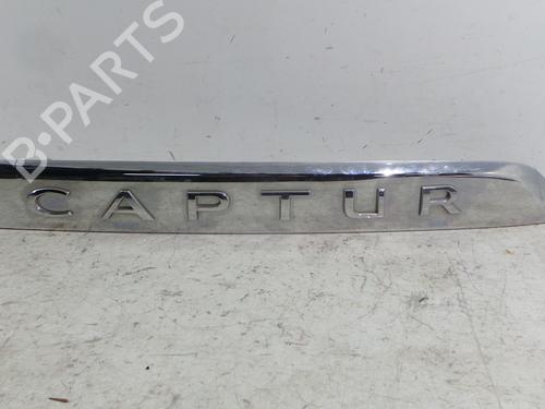 Używane Listwa klapy tylnej / bagażnika RENAULT CAPTUR I (J5_, H5_) 1.5 dCi 90 (J5N4, J5M5, J5MW, J5M6, J5AL, J5AJ) (90 hp) 30470952