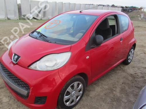 Right taillight PEUGEOT 107 (PM_, PN_) 1.0 | BP22325887C35 