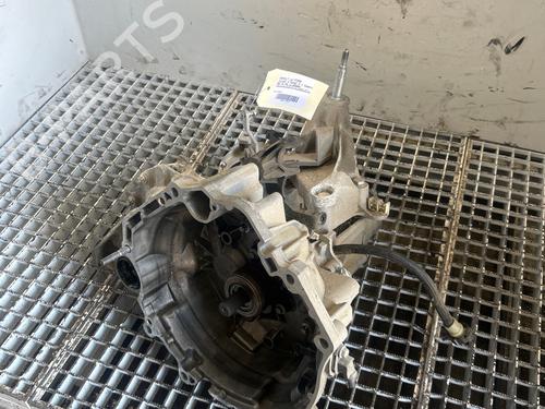 gearbox-renault-twingo-iii-bcm_-bca_-2014-38531571 main image