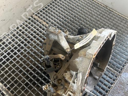Gearbox DACIA SANDERO II 1.5 dCi | BP38531579M3 - Image 2
