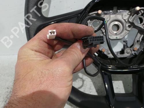 Steering wheel RENAULT CLIO V (B7_) 1.0 SCe 75 (B7M5) | BP37738801C49 - Image 2