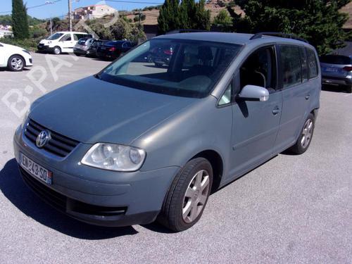 Right mirror VW TOURAN (1T1, 1T2) 2.0 TDI 16V | BP22539444C27 