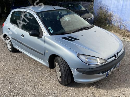 Piloto trasero derecho PEUGEOT 206 Hatchback (2A/C) 1.1 i | BP30863660C35