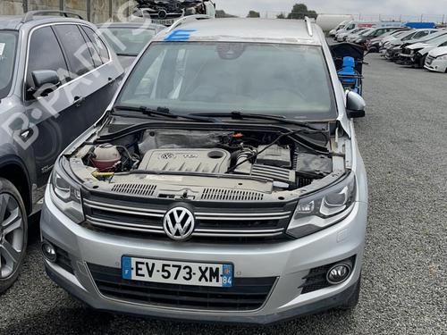 Rear left door window VW TIGUAN (5N_) 2.0 TDI 4motion | BP22539208C20