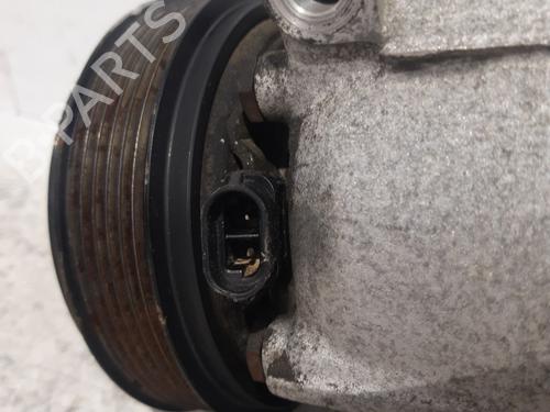 Used AC compressor AC compressor RENAULT TRAFIC II Van (FL) 1.9 dCi 80 (FL0B) (82 hp) 33849985 33849985